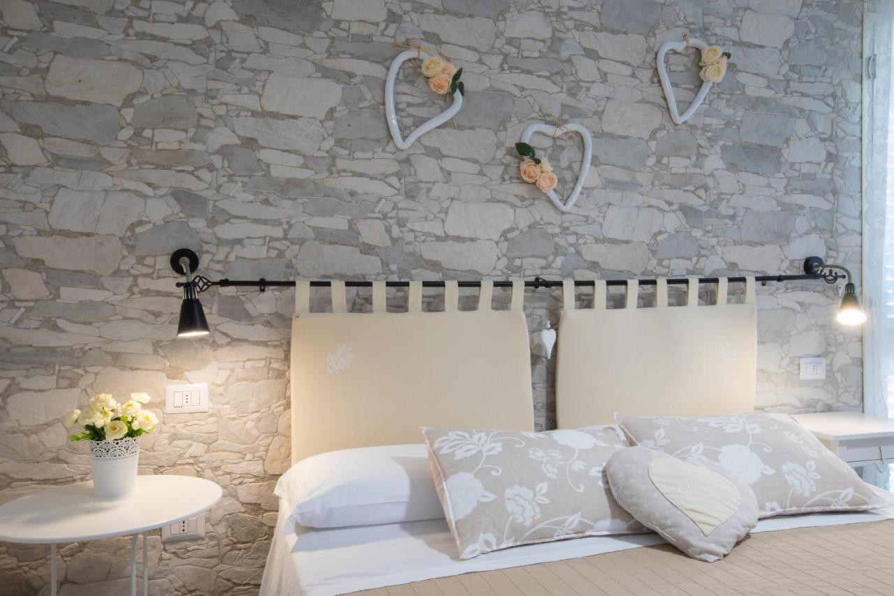 B&B L'Isola Che Non C'E 토레 산 지오반니 우겐토 외부 사진